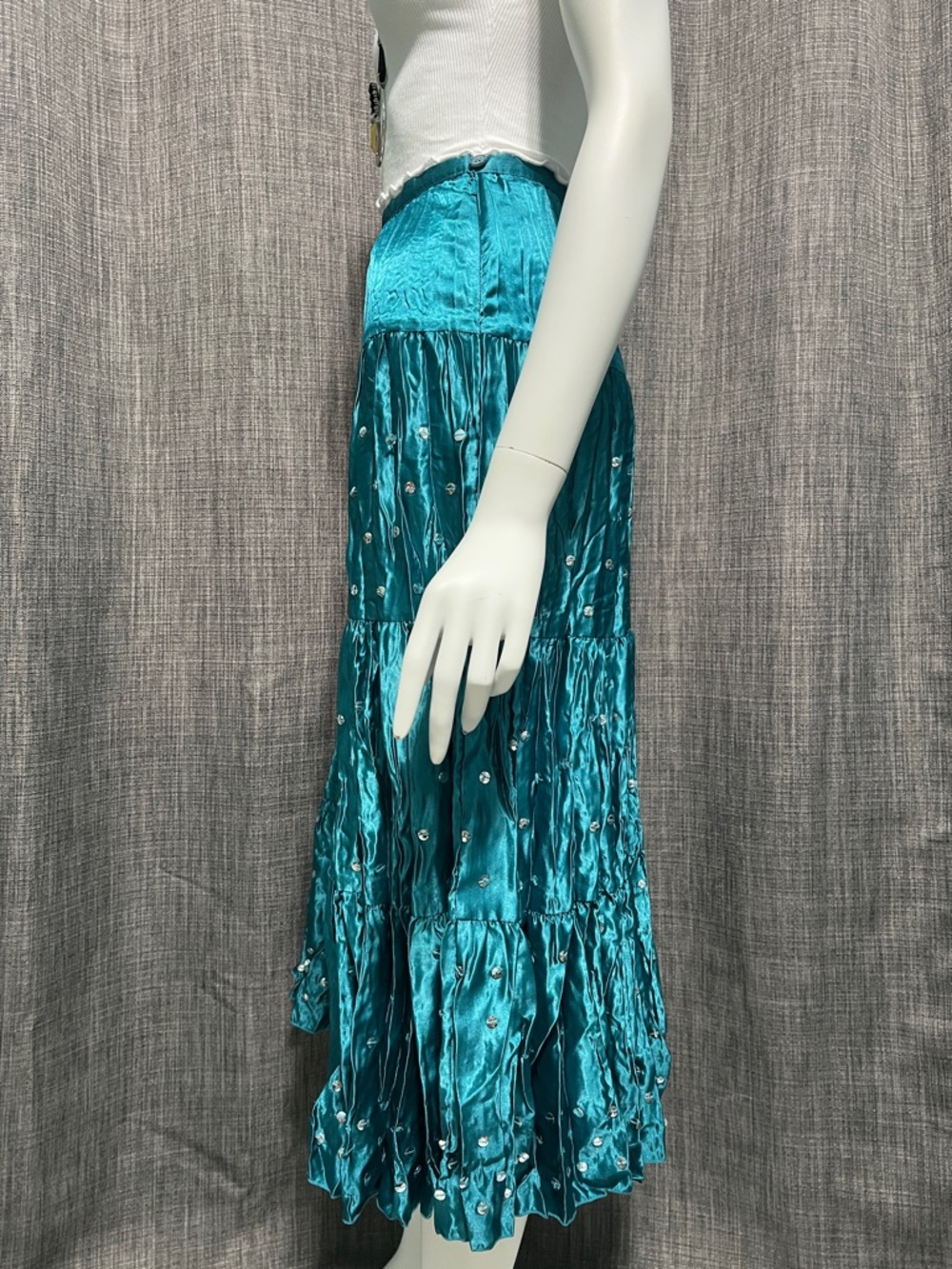VINTAGE Y2K Avenue Of The Stars Teal Satin Embellished Midi Skirt Whimsigoth MED - Picture 5 of 12